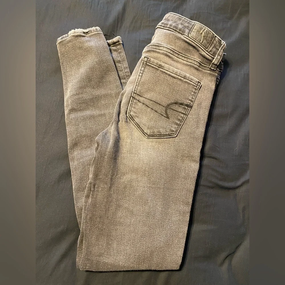 American Eagle Skinny Jeans - Picture 2 of 8